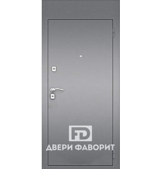 входная недорогая дверь с верхней вставкой и окрасом нитроэмаль
