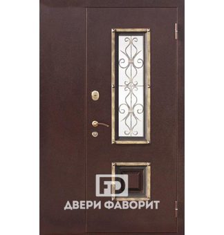 недорогая антивандальная дверь с ковкой и боковой вставкой