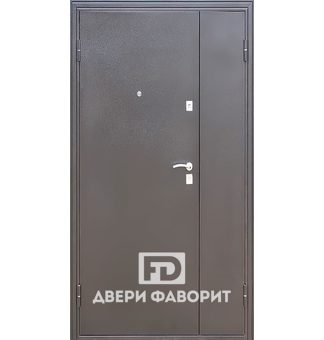 двустворчатая металлическая дверь в квартиру с порошковым напылением