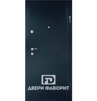 Дверь уличная с терморазрывом покрыта порошковым напылением