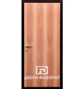недорогая дверь с ламинированной панелью, без глазка